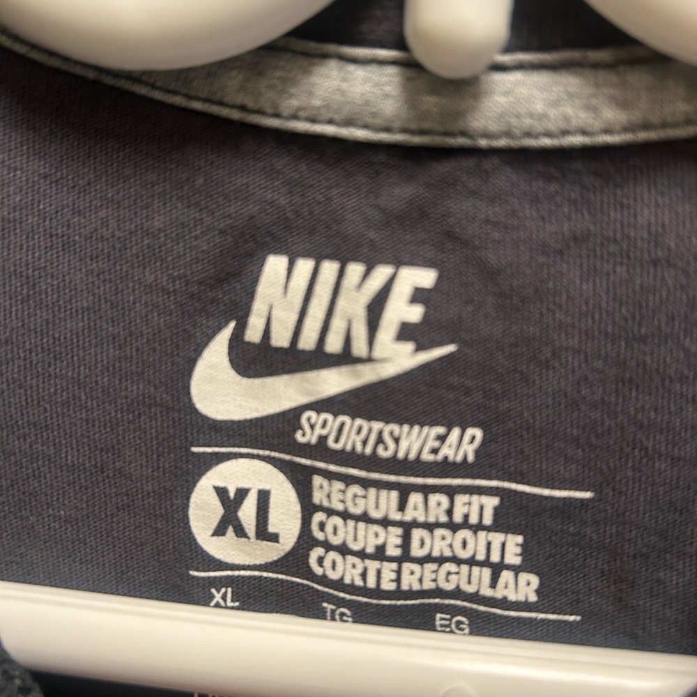 Nike Gray Penny Hardaway Graphic Men's Shirt, XL - Picture 3 of 4